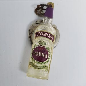 Fleischmann's Vodka Bottle Keychain